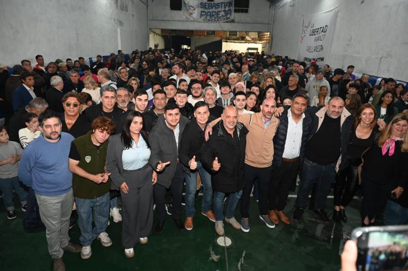 Cristian Frattini encabezó un plenario multitudinario de La Libertad Avanza Avellaneda en Wilde